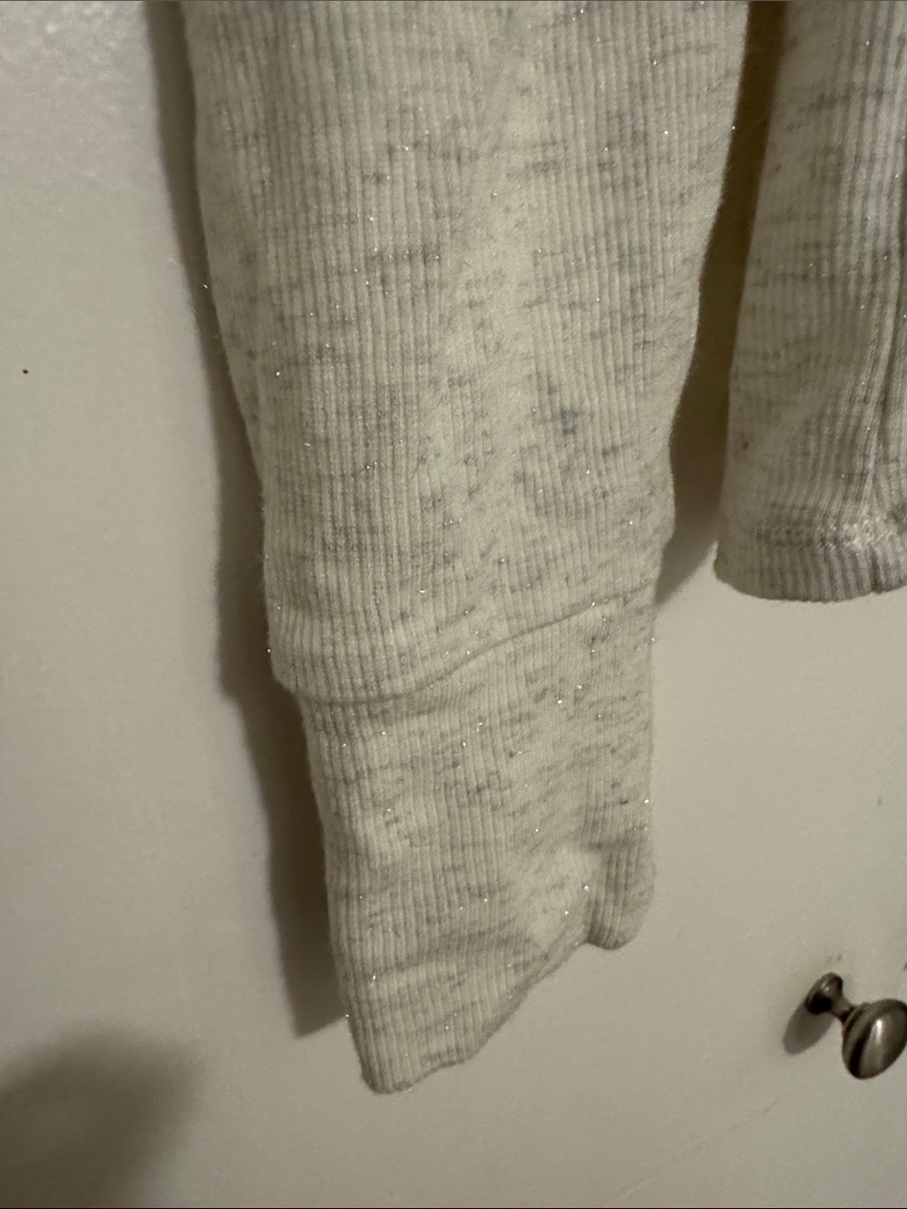 Splendid Ivory Heather Long Sleeve Scoop neck Top NWT - Picture 6 of 8
